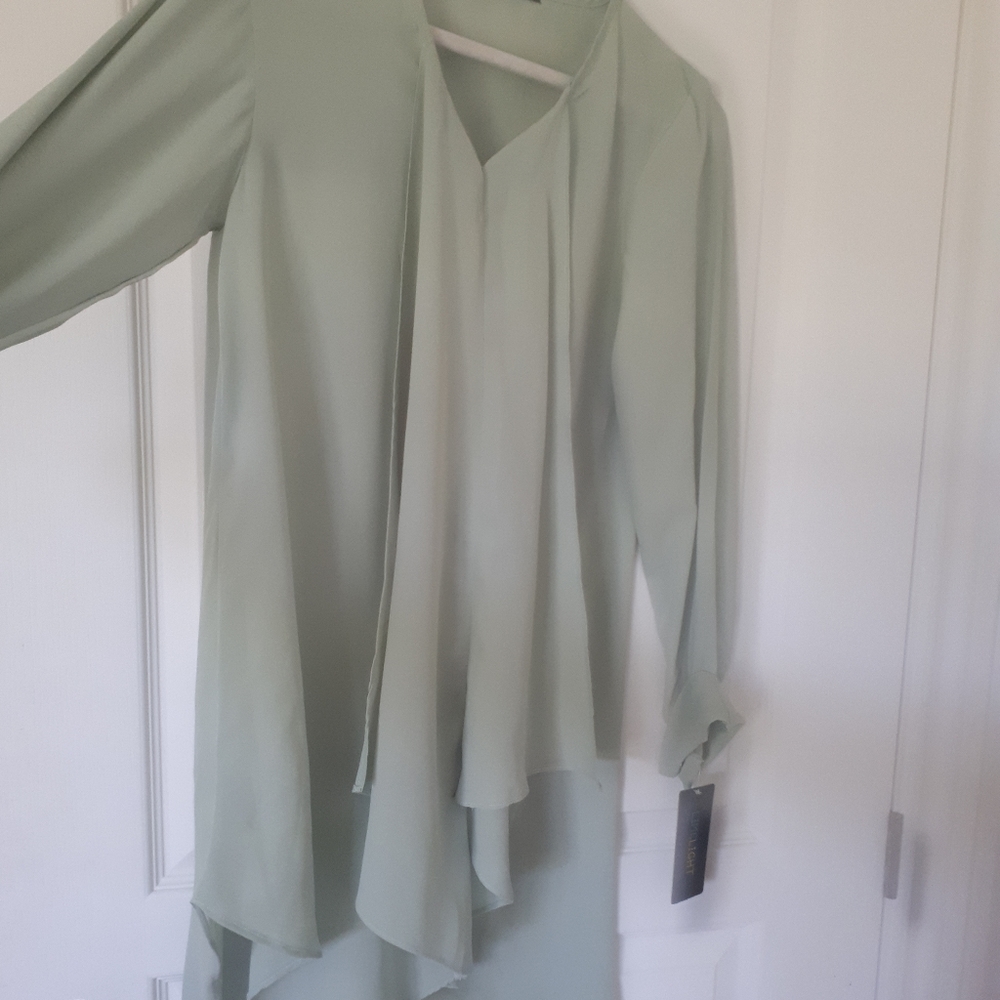 KURTI - Picture 6 of 8